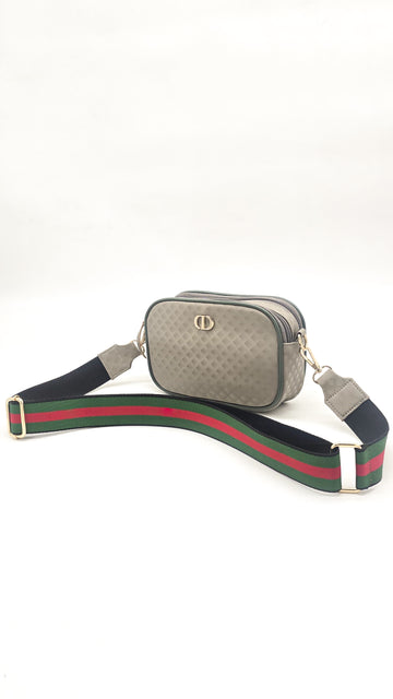 Adrian Crossbody bag