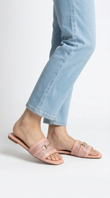 Amora Flats