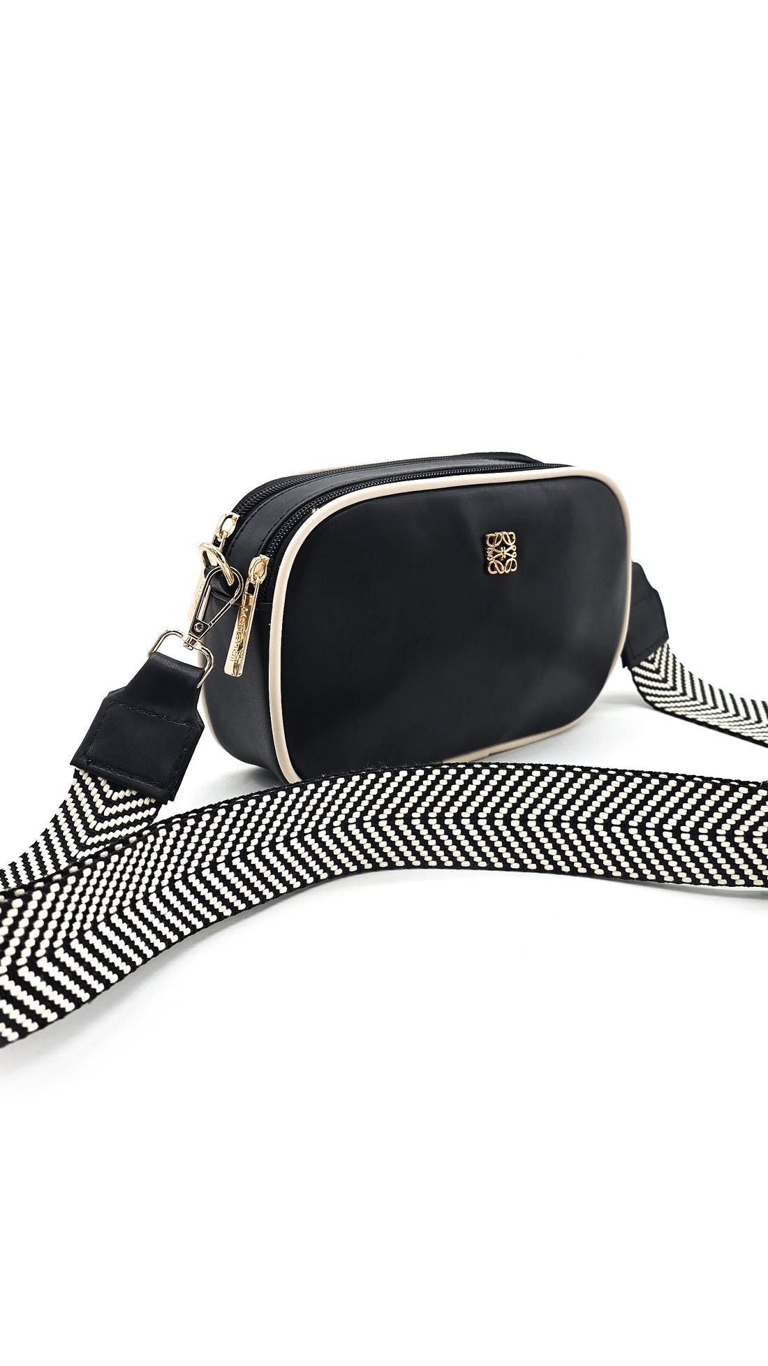 Adrian Crossbody bag