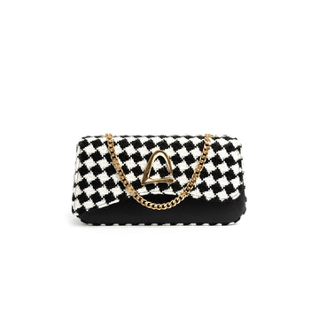 Pearl Chic Bag